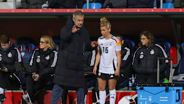 Christian Wück mit Linda Dallmann