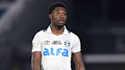 Amuzu é um dos atacantes titulares do Grêmio