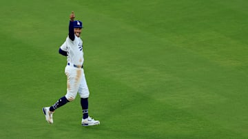 National League Championship Series - Milwaukee Brewers v Los Angeles Dodgers - Game Three