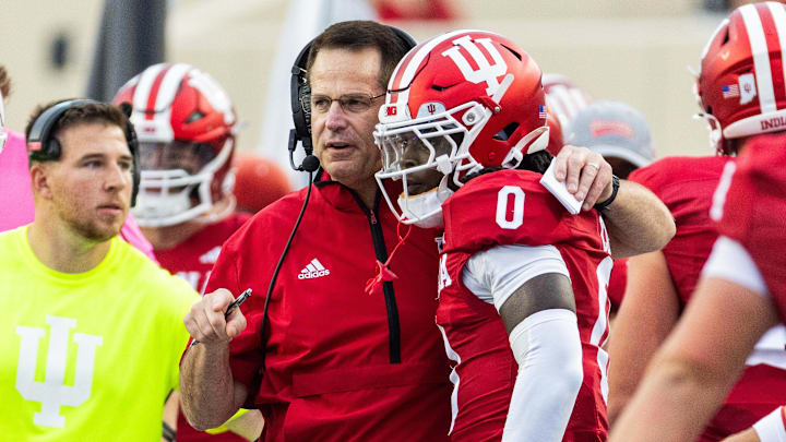 Indiana Hoosiers head coach Curt Cignetti talks with Indiana Hoosiers wide receiver Andison Coby (0)  in the first quarter against the Western Illinois Leathernecks at Memorial Stadium.