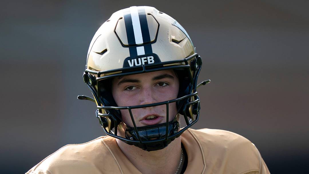 Vanderbilt University freshman quarterback Jared Curtis (2) participates in a drill in practice at Vanderbilt University’s McGugin Center practice fields Tuesday, March 31, 2026.