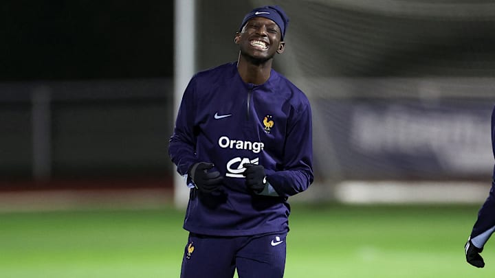 FBL-EUR-NATIONS-FRA-TRAINING