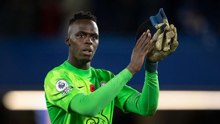 Édouard Mendy a fait un passage dans l'équipe réserve de l'OM. Édouard Mendy a fait un passage dans l'équipe réserve de l'OM.