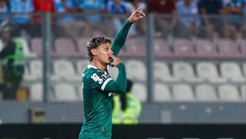 Ríos é o 2º colombiano com mais jogos pelo Palmeiras: 118