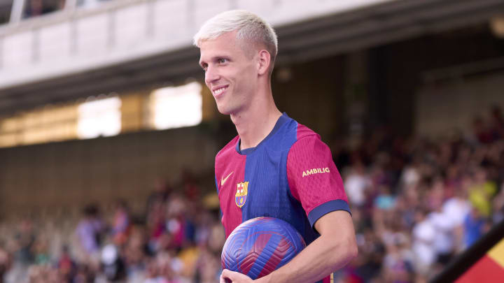 Dani Olmo still isn't registered to play for Barcelona