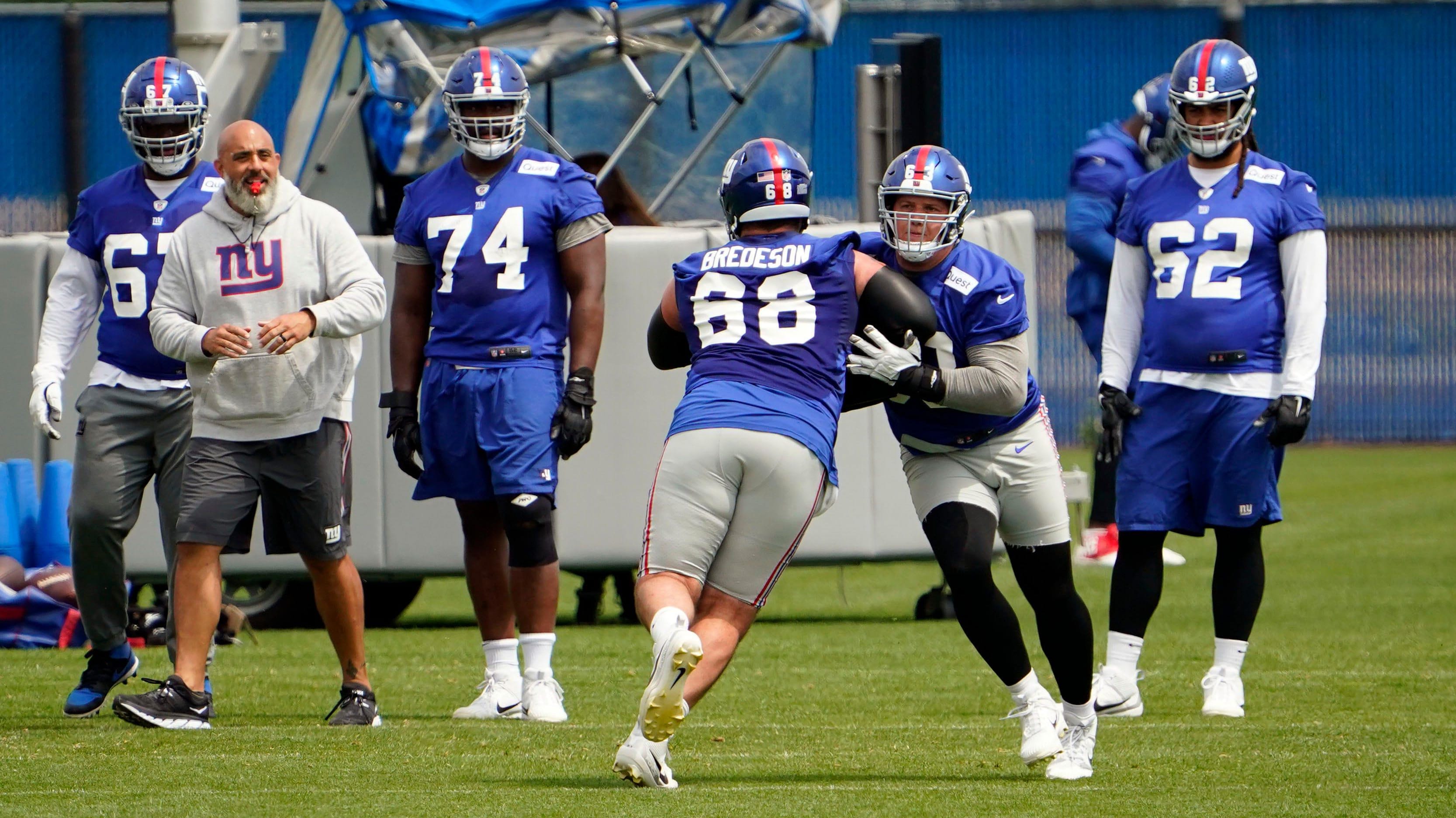 New York Giants offensive line goes through drills.