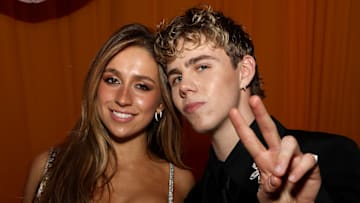 Tate McRae and The Kid LAROI attend the 2025 Vanity Fair Oscar Party in Beverly Hills, California, in March 2025.