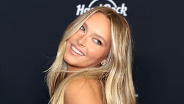Camille Kostek 