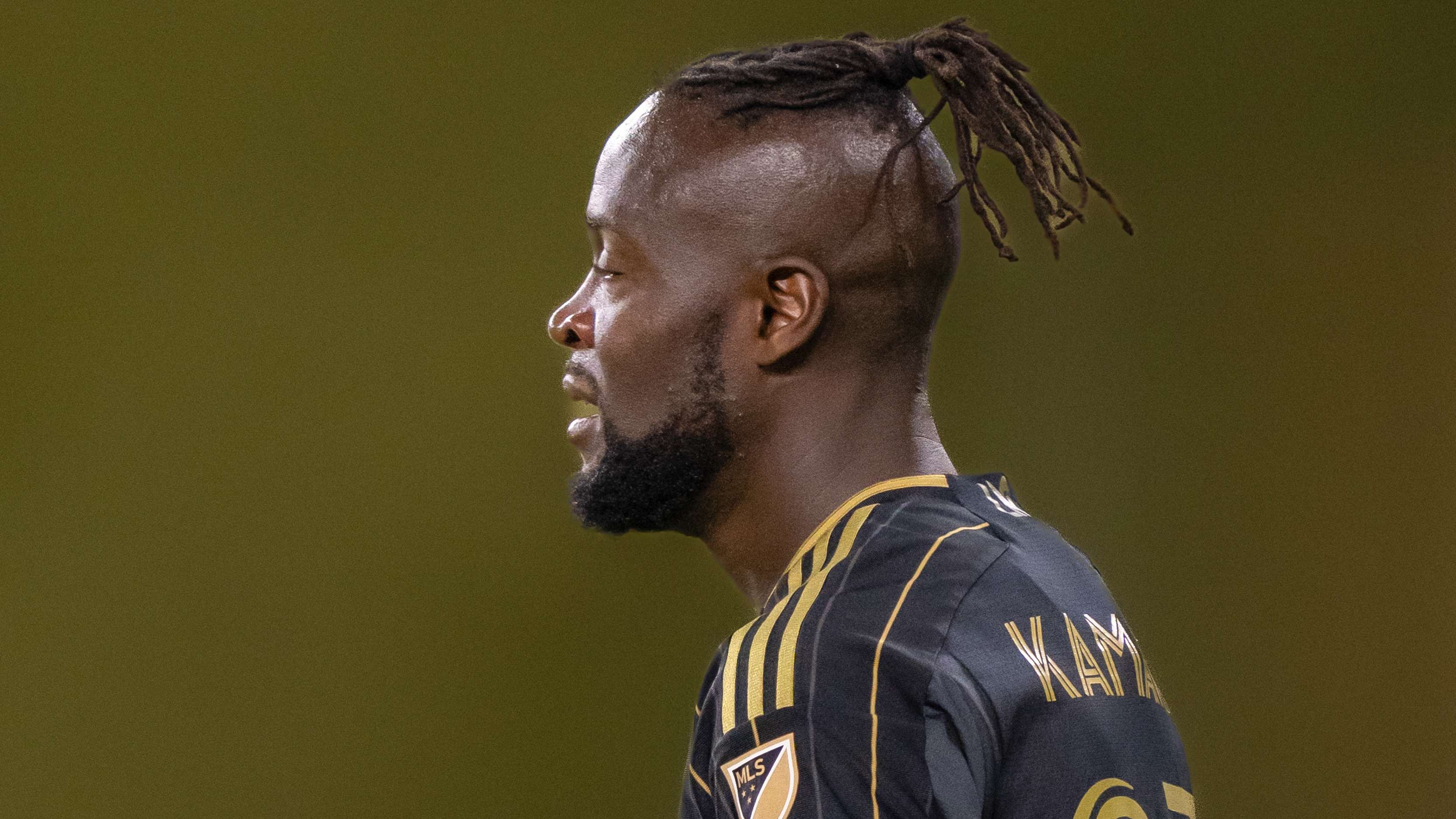LAFC Takes on Whitecaps to Keep MLS Cup Dream Alive, image size:3333x1874