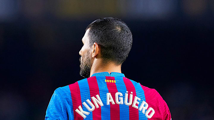 Agüero teve arritmia constatada por exames após mal-estar em campo Agüero teve arritmia constatada por exames após mal-estar em campo