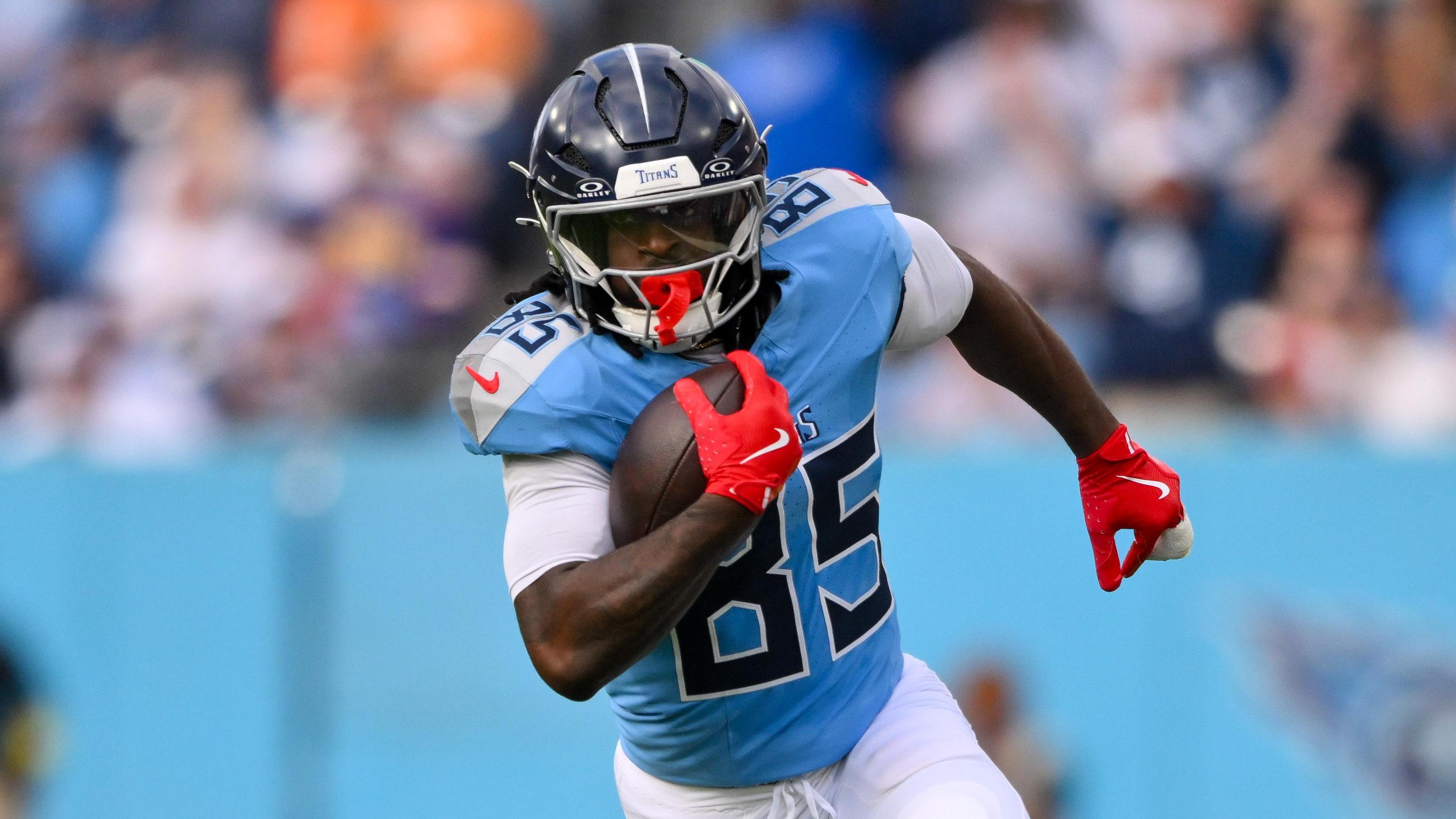 Patriots Named Best Fit For Versatile DB, TE in Free Agency