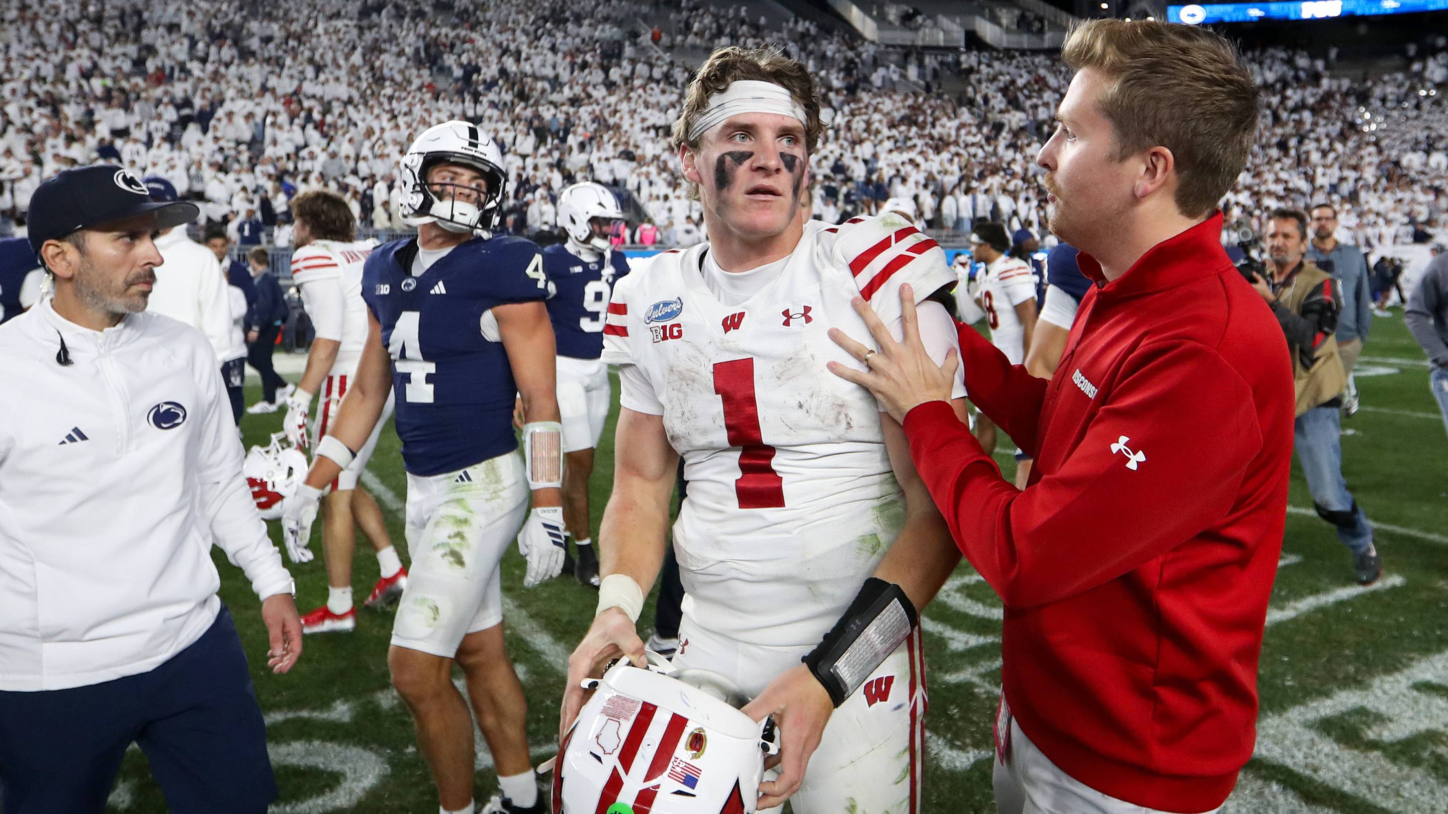 Inside the Badgers' Locker Room After Thrilling Upset Win at No. 13 Penn State: 'This is a Message'