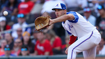 Matt Olson is in rare company with the Gold Glove Award at first base