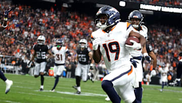 Denver Broncos v Las Vegas Raiders - NFL 2025