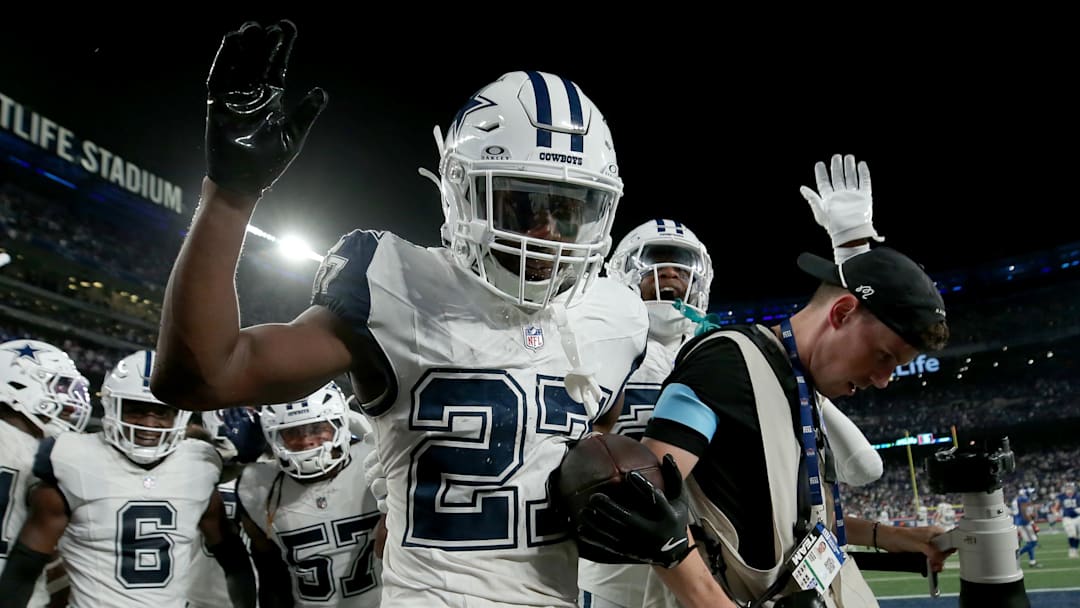 Former Dallas Cowboys cornerback Amani Oruwariye (27) celebrates his interception during the fourth quarter against the New York Giants at MetLife Stadium.