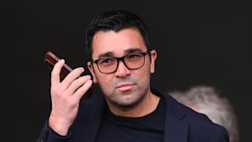 Le directeur sportif du FC Barcelone Deco a un oeil sur l'un de ses jeunes compatriotes