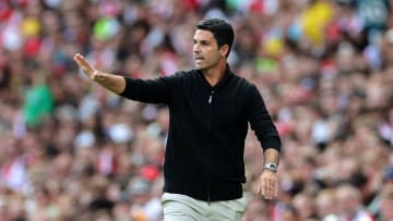Arsenal v Olympique Lyonnais - Pre-Season Friendly