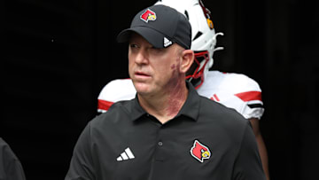 Louisville Cardinals head coach Jeff Brohm