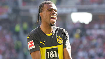 Sport-Club Freiburg v Borussia Dortmund - Bundesliga