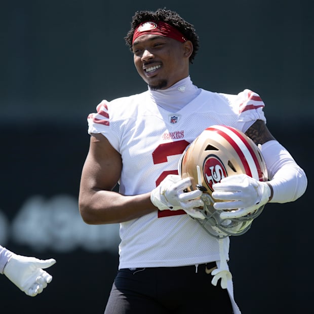 San Francisco 49ers cornerback Deommodore Lenoir (2) takes a break from drills during an OTA at Levi's Stadium.