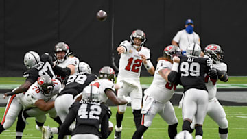 Tampa Bay Buccaneers v Las Vegas Raiders