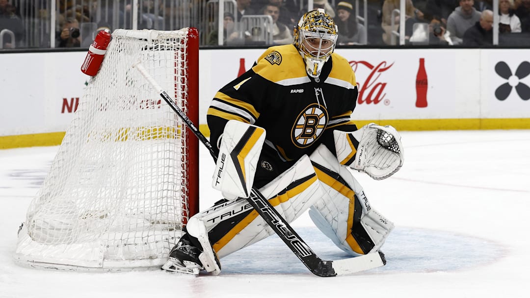 Nov 29, 2024; Boston, Massachusetts, USA; Boston Bruins goaltender Jeremy Swayman (1) during the first period against the Pittsburgh Penguins at TD Garden. Mandatory Credit: Winslow Townson-Imagn Images