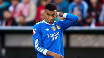 Kylian Mbappé hat über einen Bayern-Star gesprochen