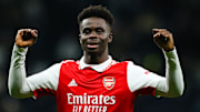 Bukayo Saka permet à Arsenal d'égaliser sur une magnifique reprise de volée