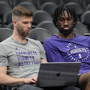 Mar 18, 2025; Charlotte, North Carolina, USA;  Charlotte Hornets center Mark Williams (5) during pregame warm ups against the Atlanta Hawks at Spectrum Center. Mandatory Credit: Jim Dedmon-Imagn Images