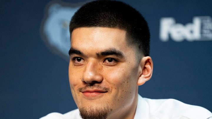 Zach Edey, a first-round draft pick for the Grizzlies, smiles during a press conference to introduce the team’s 2024 NBA Draft picks at FedExForum on Friday, June 28, 2024.