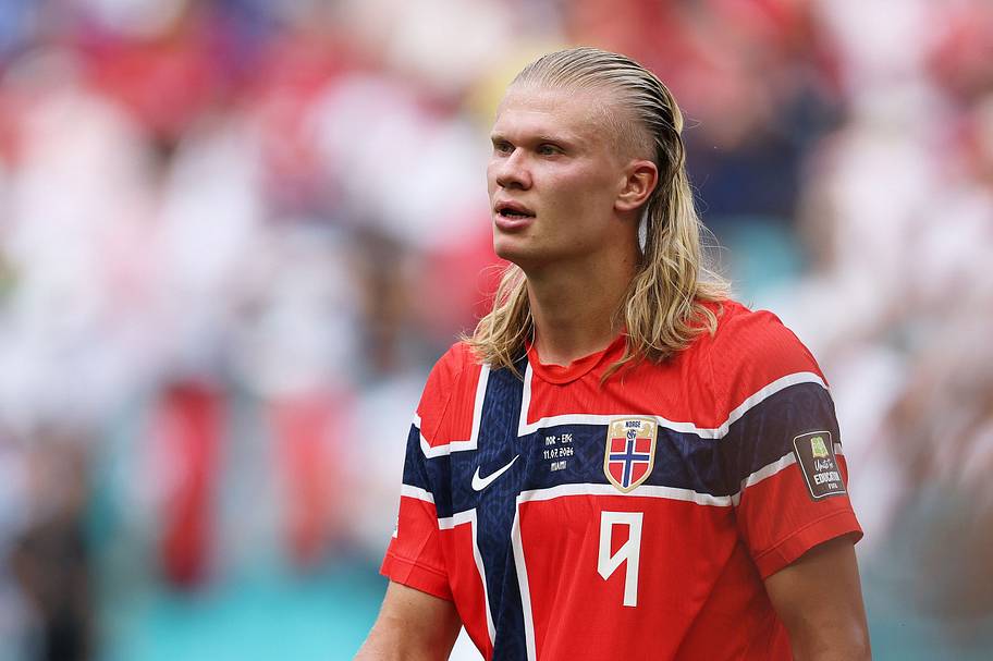 Erling Haaland reacts at half time during the FIFA World Cup 2026 Quarter Final match between Norway and England.