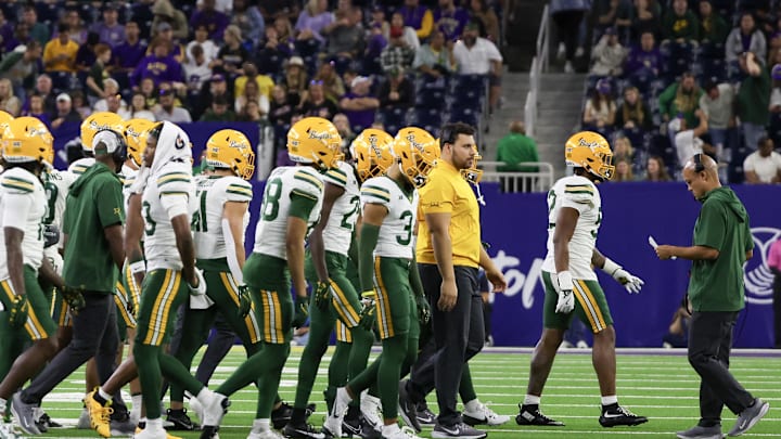 Dec 31, 2024; Houston, TX, USA; Baylor Bears head coach Dave Aranda coaches during LSU Tigers Tim out  in the second half at NRG Stadium. Mandatory Credit: Thomas Shea-Imagn Images