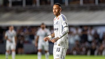 O Santos se prepara para o primeiro clássico com Neymar em campo