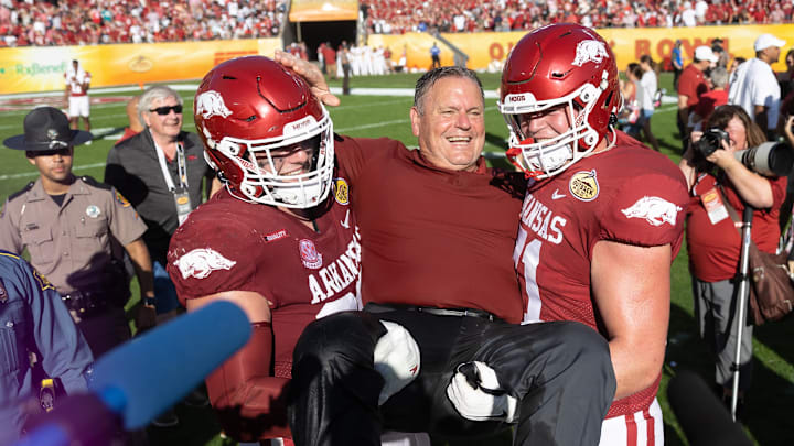 Jan 1, 2022; Tampa, FL, USA; Arkansas Razorbacks head coach Sam Pittman smiles with offensive