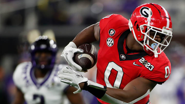 Georgia tight end Darnell Washington (0) 