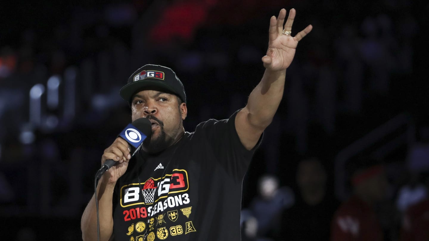 Ice Cube shares his love for Baltimore Ravens and Orioles