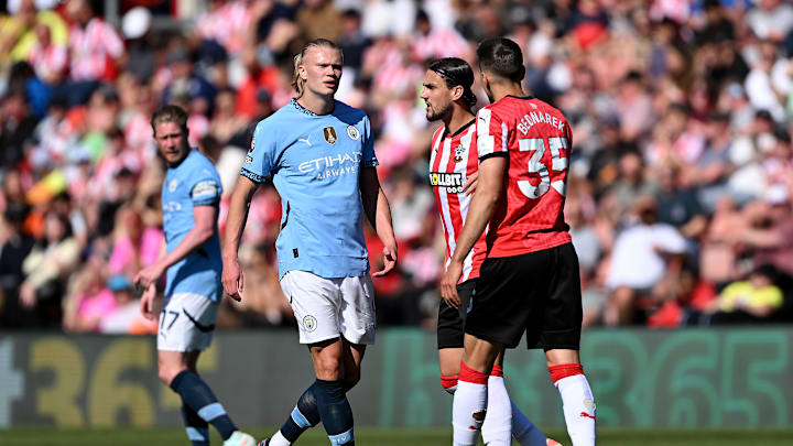 Southampton FC v Manchester City FC - Premier League