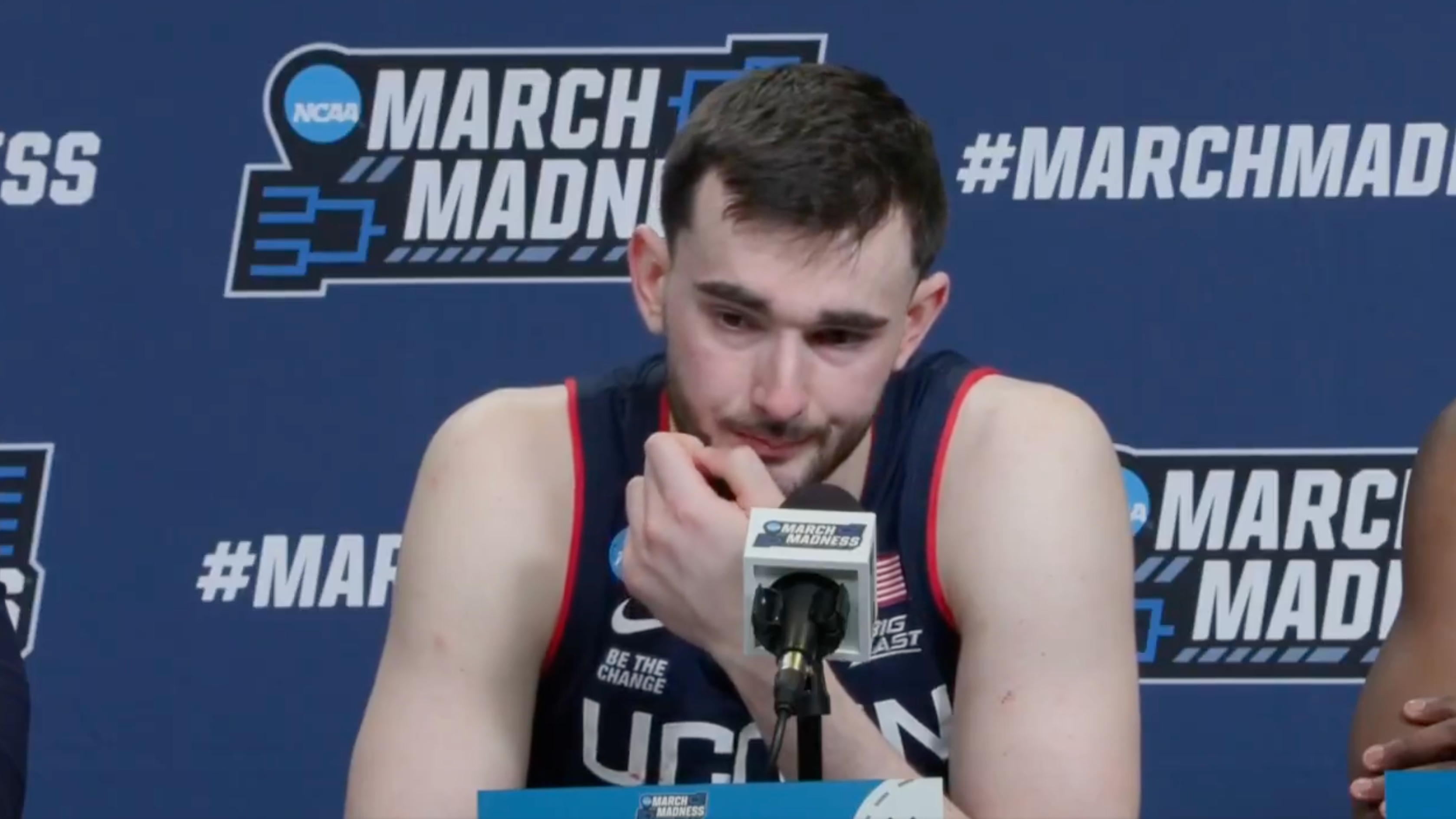 UConn's Alex Karaban Had Saddest Line After Huskies' NCAA Tournament Loss  to Florida