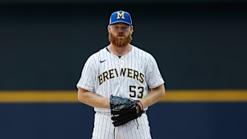 Miami Marlins v Milwaukee Brewers