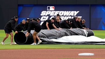 MLB Speedway Classic: Atlanta Braves v Cincinnati Reds