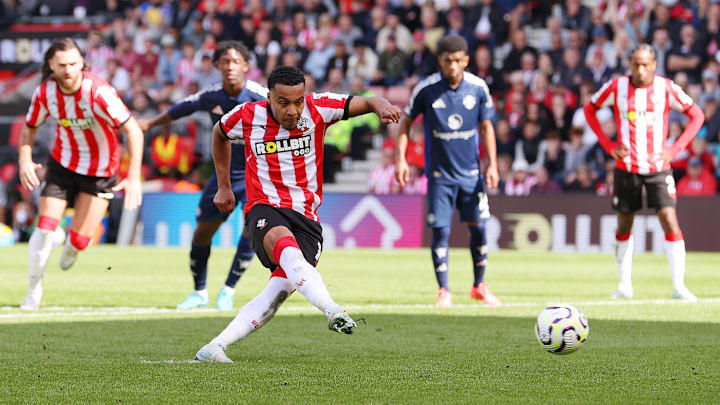 Southampton FC v Manchester United FC - Premier League