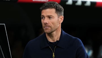 Xabi Alonso macht schwere Zeiten durch