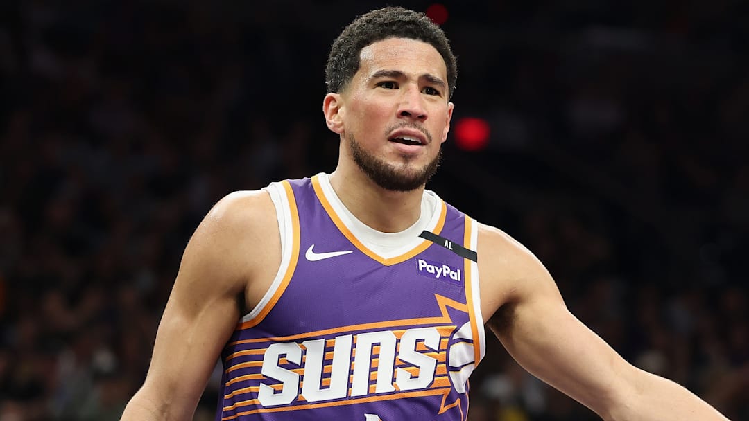 Phoenix Suns star Devin Booker