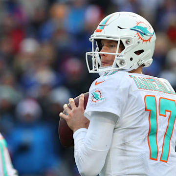 Miami Dolphins quarterback Ryan Tannehill (17) drops back to pass against the Buffalo Bills during the third quarter at New Era Field. 