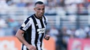 Defensor foi substituído ainda no primeiro tempo em Fortaleza