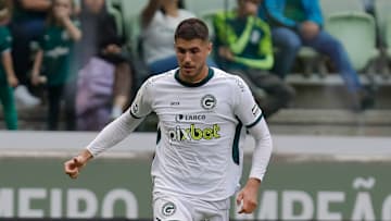 O camisa 11 é o vice-artilheiro do Brasileirão, com 12 gols