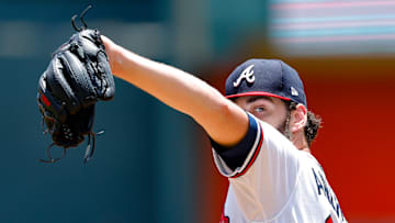 Los Angeles Angels v Atlanta Braves