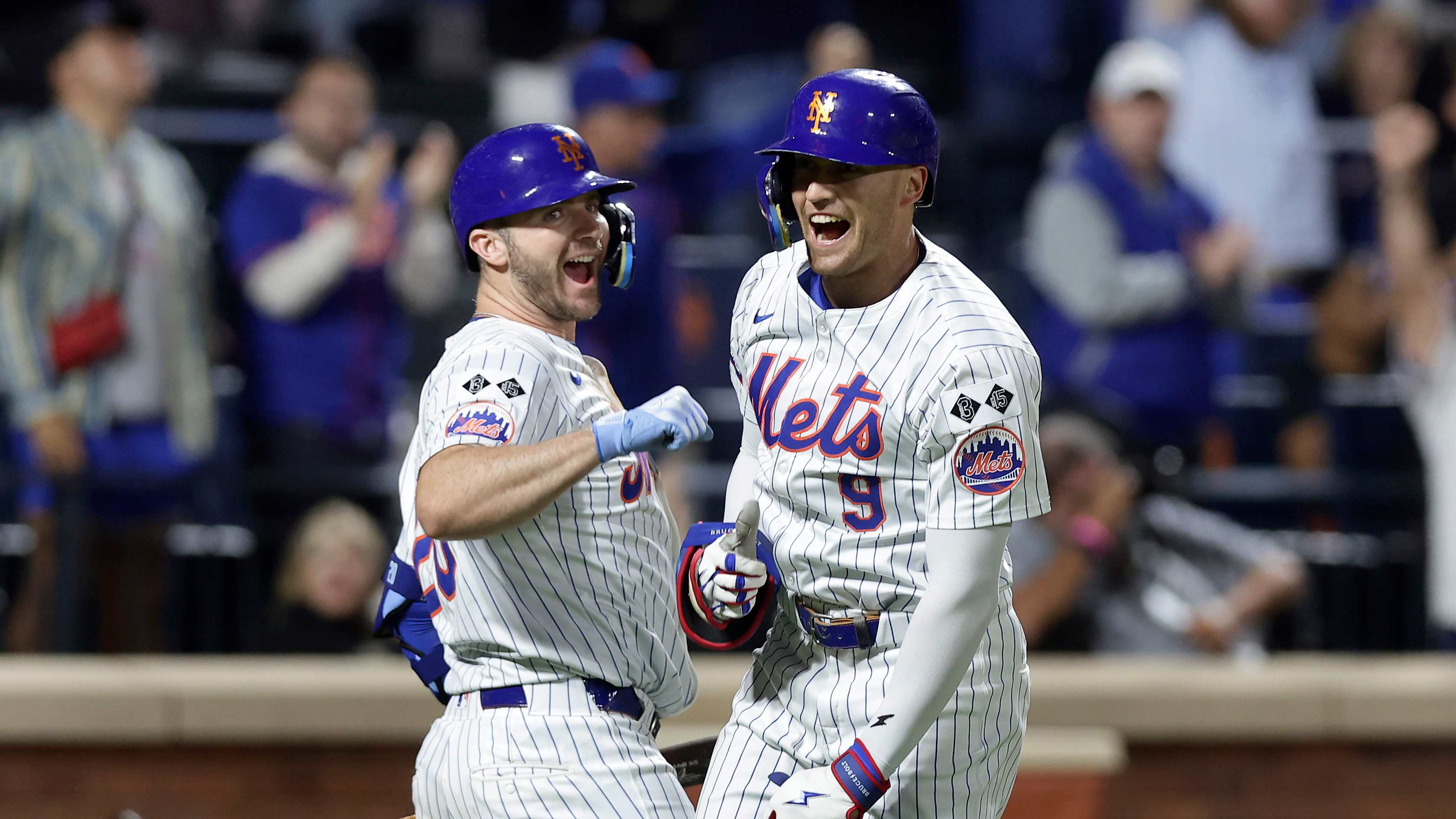 Mets Selling Playoff Tickets, White Sox Near 1962 Record Losses BVM