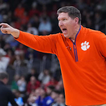 Fresh off a new contract extension, Clemson Tigers head coach Brad Brownell continues to hit the recruiting trail.