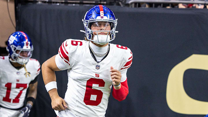 Dart threw for 202 yards and two touchdowns, plus two interceptions, on Sunday. Dart threw for 202 yards and two touchdowns, plus two interceptions, on Sunday.